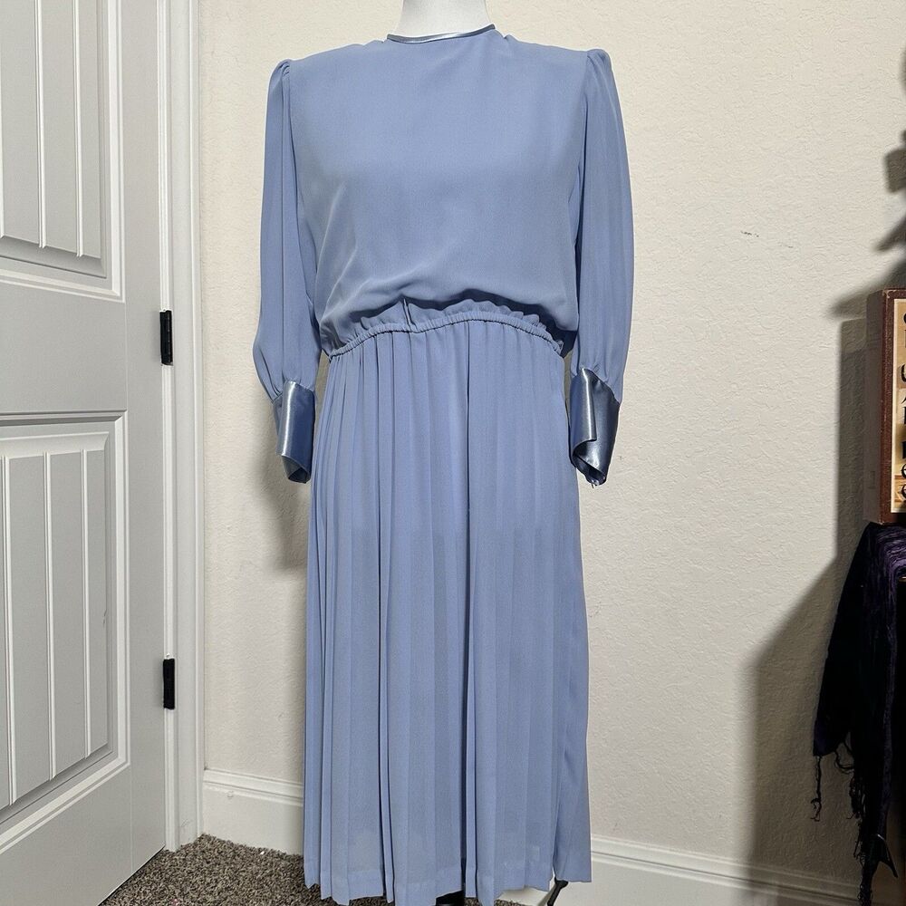 vintage Dim the Lites Petite Silver/blue Pleated Dress Size 8 golden girls 80s